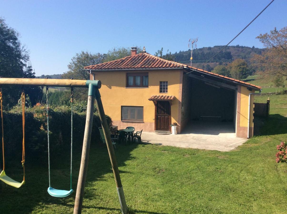 Hostal Casa Nueva Salas  Exterior foto