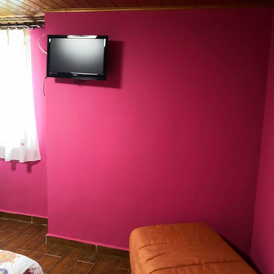 Hostal Casa Nueva Salas  Exterior foto